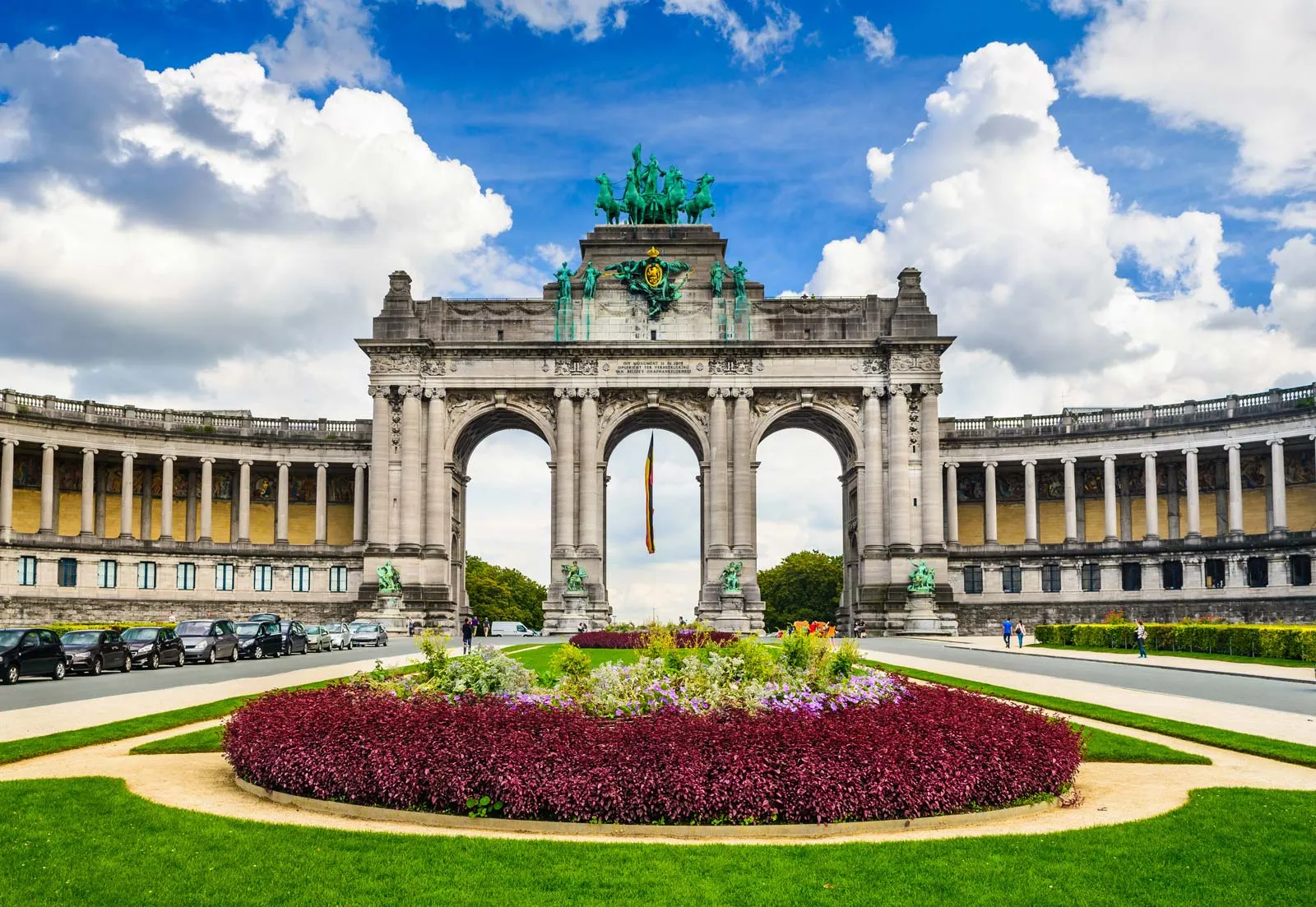 Triumphal arch cinquantenaire park belg etterbeek.jpg